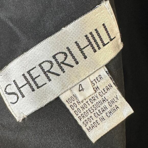 Sherri Hill Black floral plunge fit flare mini dress womans size 4‎ - Picture 9 of 16